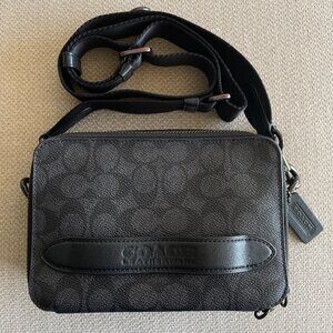 Coach Charter Signature Cross-Body Bag Charcoal - Excellent Condition